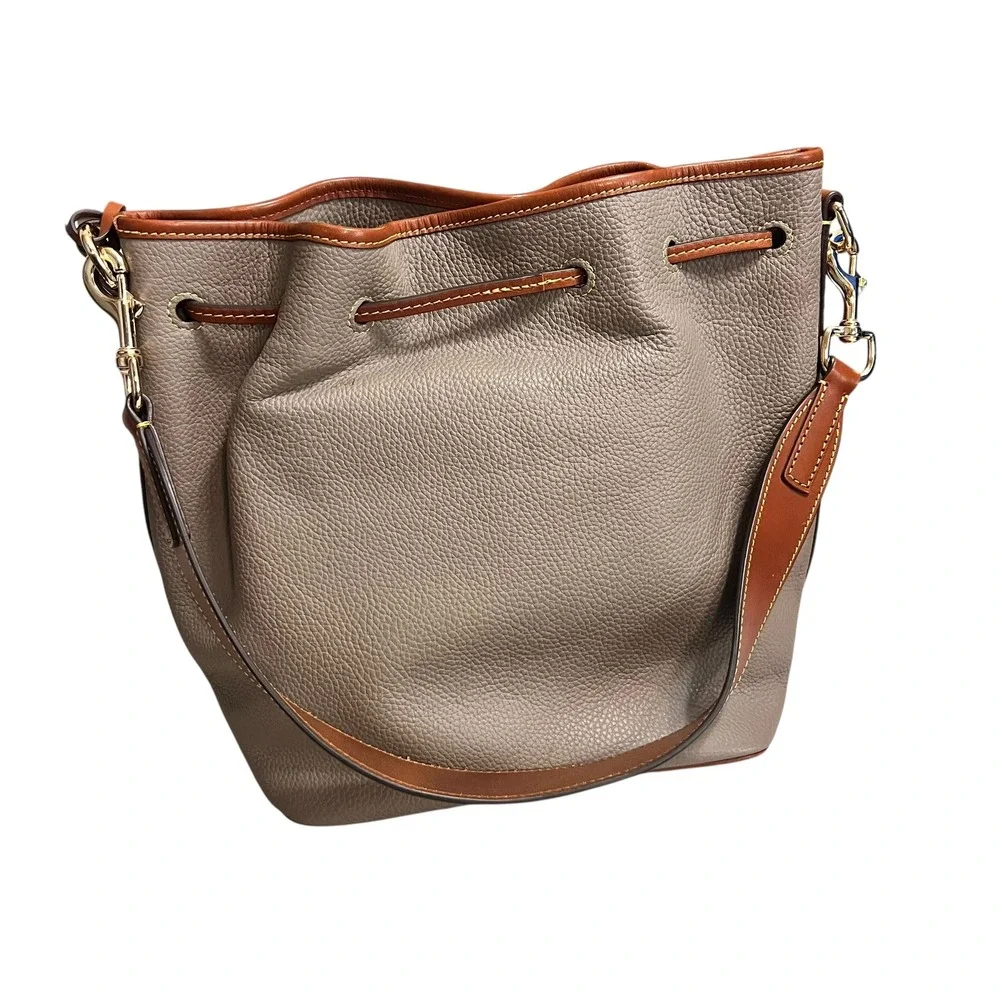 Dooney & Bourke Pebble Grain Small Drawstring Bag Grey Tan Leather Trim Shoulder